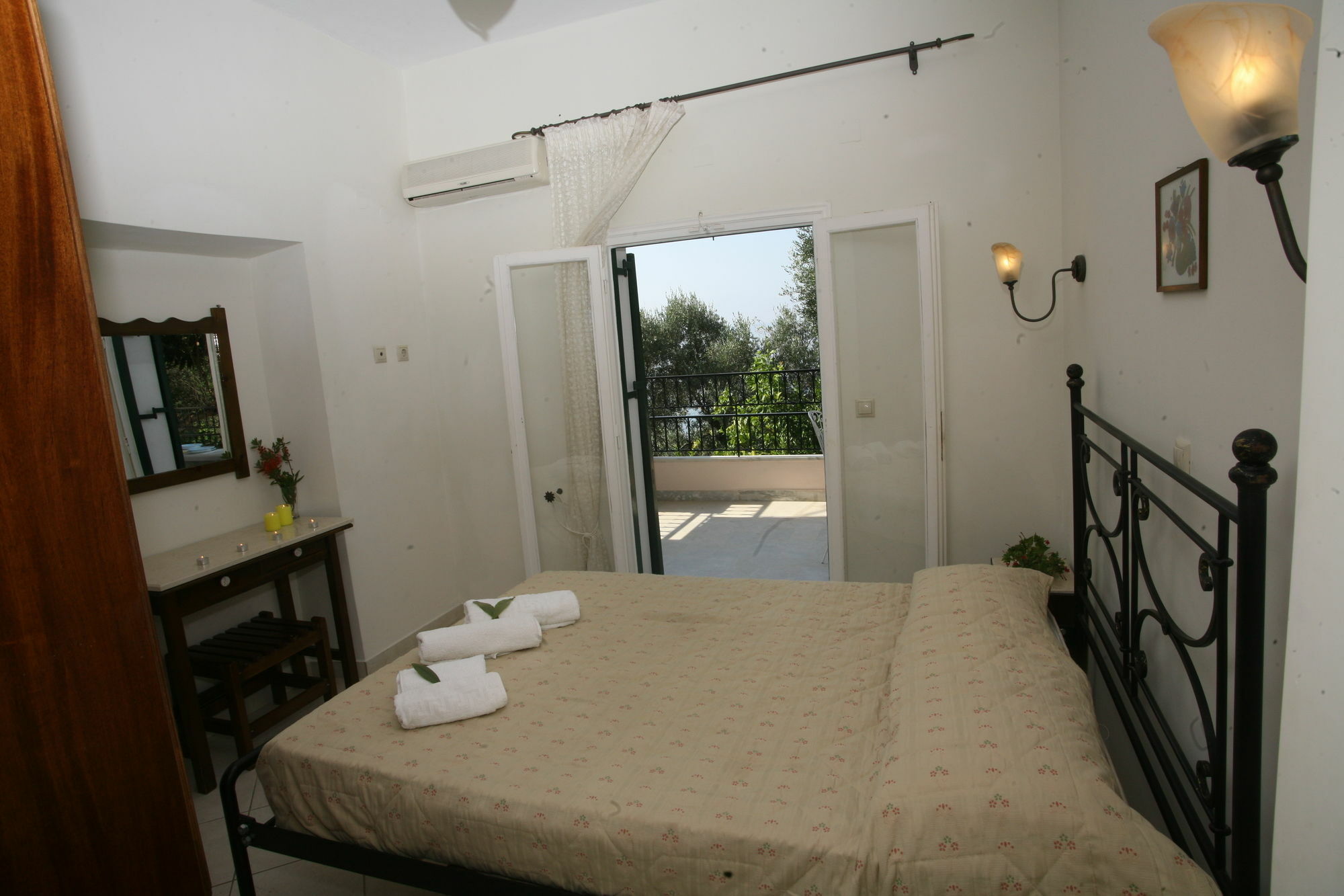 Aphrodite Apartments Nisaki  外观 照片